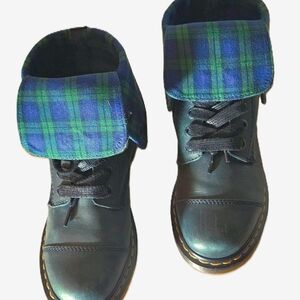 Dr. Martens Aimilita 1914 Triumph RARE  Green Leather Tartan Plaid Cuff 1990's